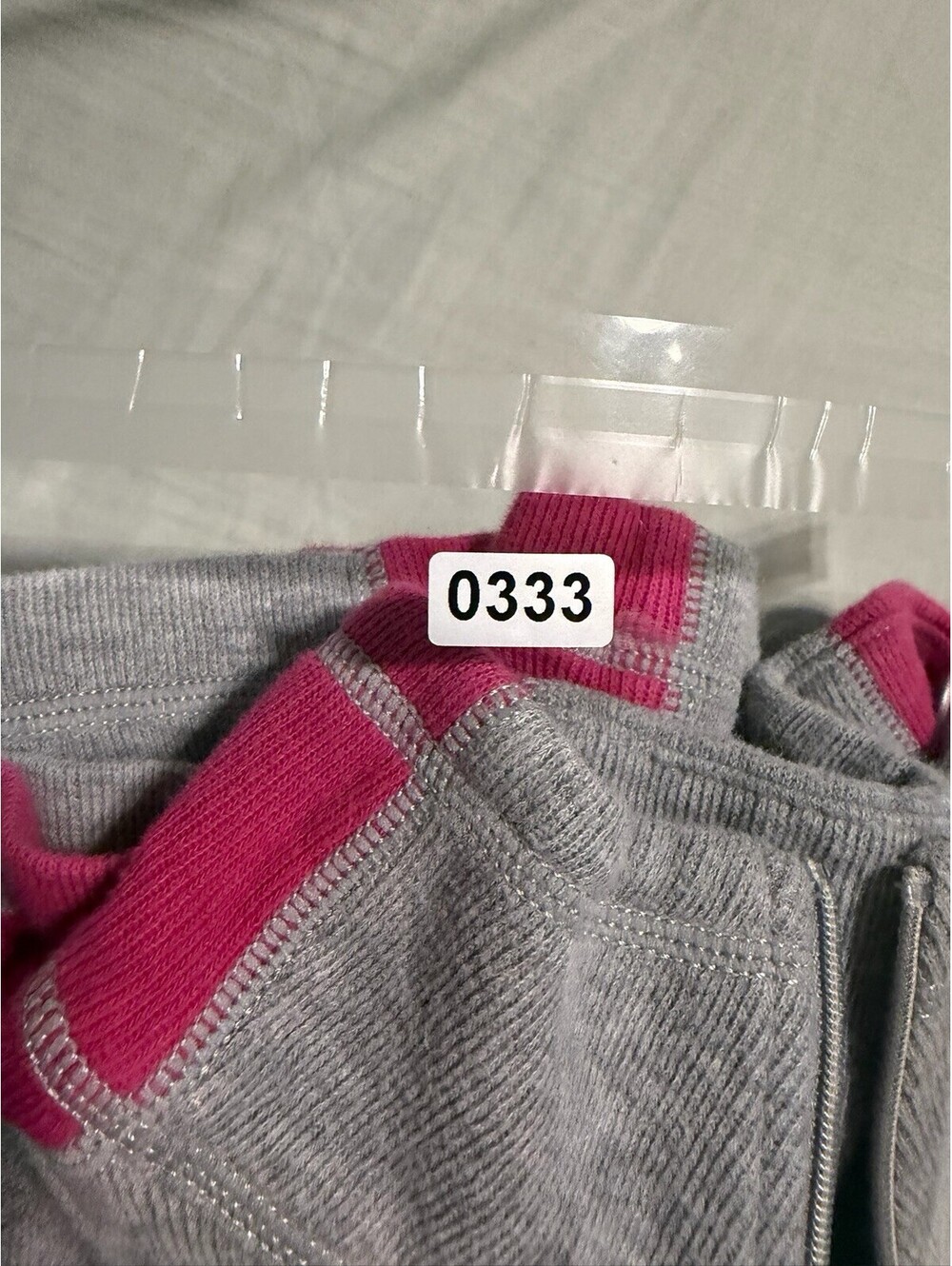 Tommy Bahama Gray Pink Half-Zip Activewear Top Women's Size S/P, EXCELLENT - Picture 7 of 7